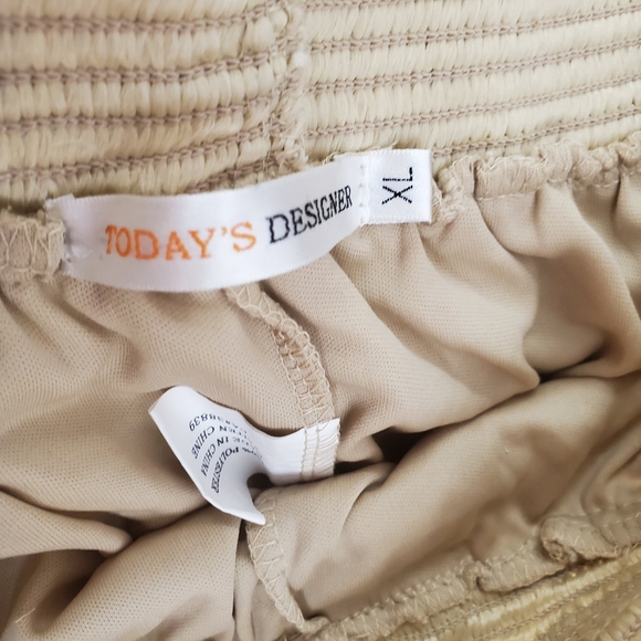 Today's Designer | Embroidered Nude Capris - Picture 7 of 8